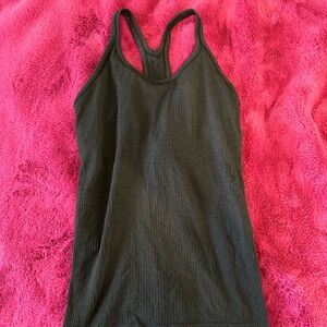Lululemon ebb to the street tank